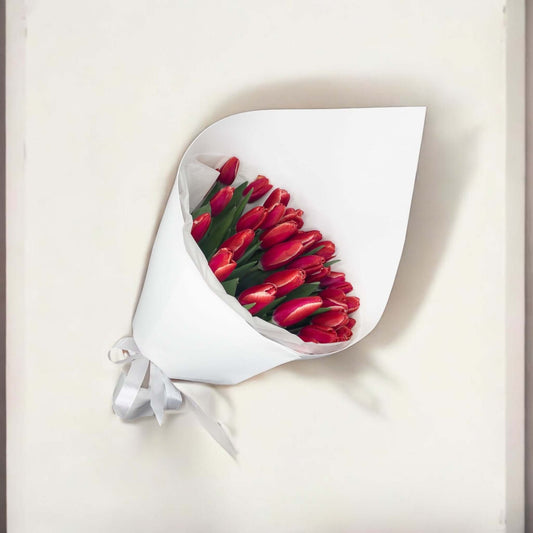 Fresh red tulip bouquet for same day delivery in Los Angeles – spring flower gift