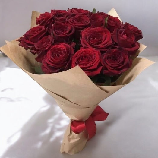 Bouquet of 15 red roses